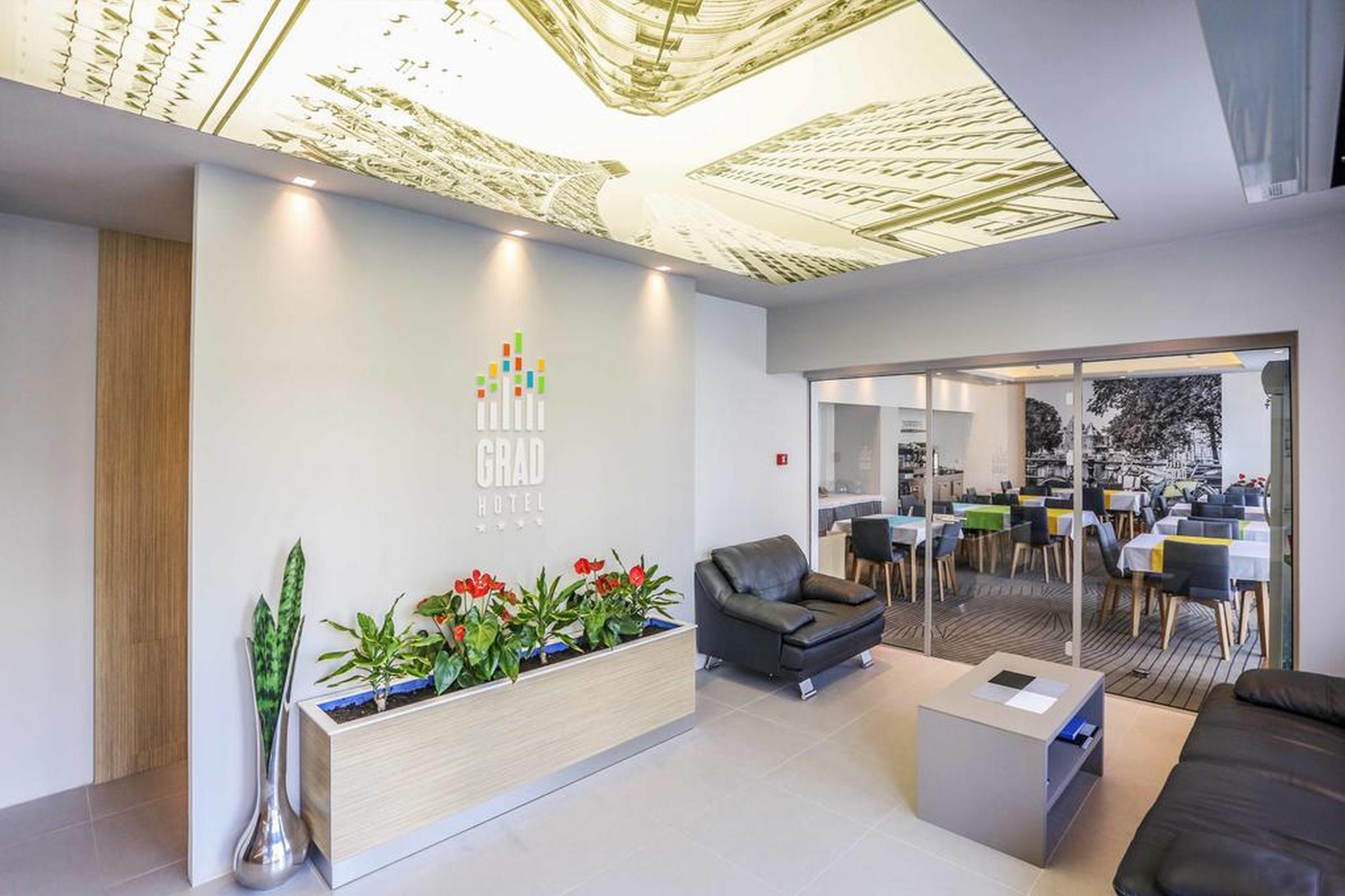 Hotel Grad Sarajevo Bagian luar foto