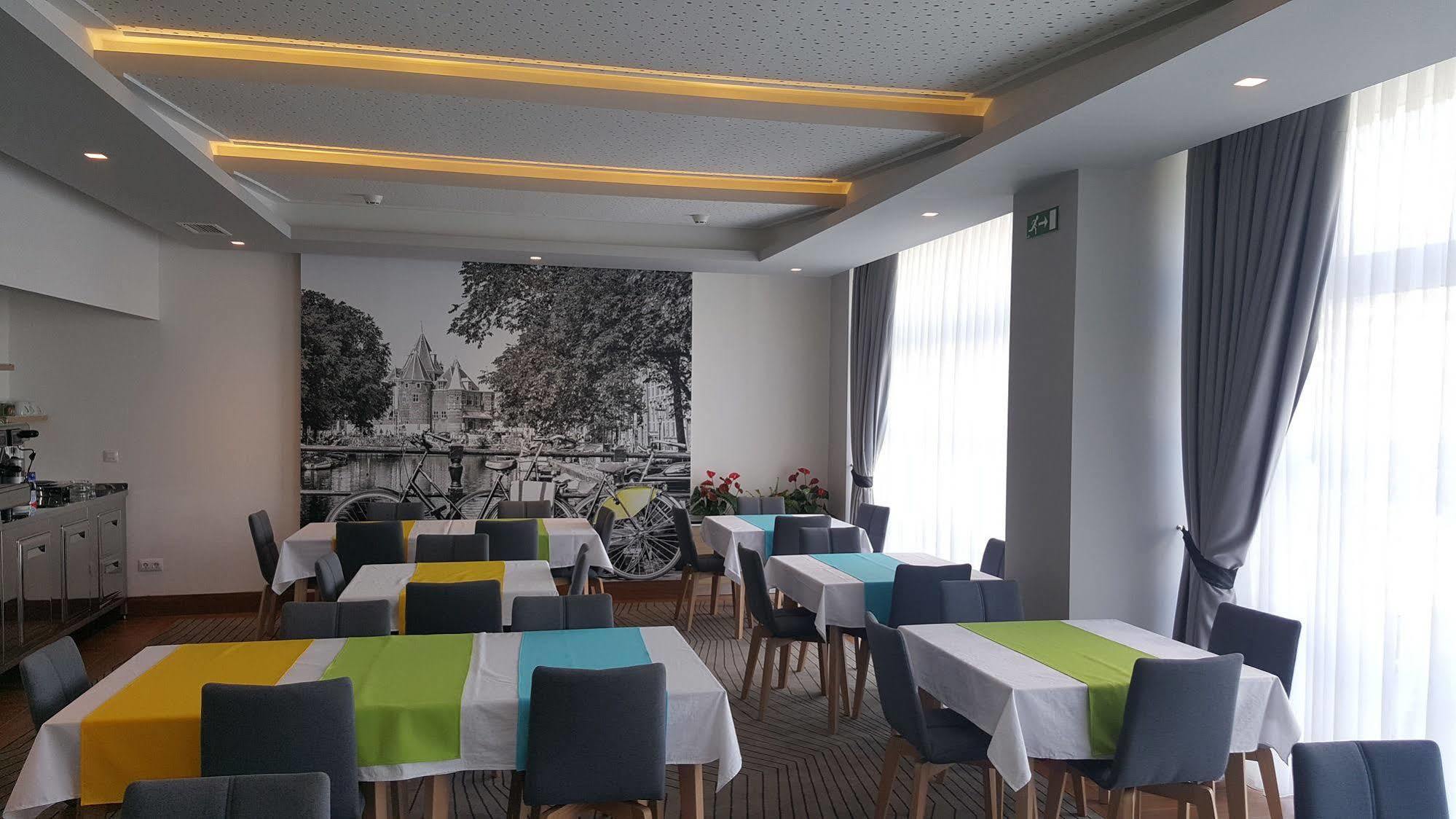 Hotel Grad Sarajevo Bagian luar foto